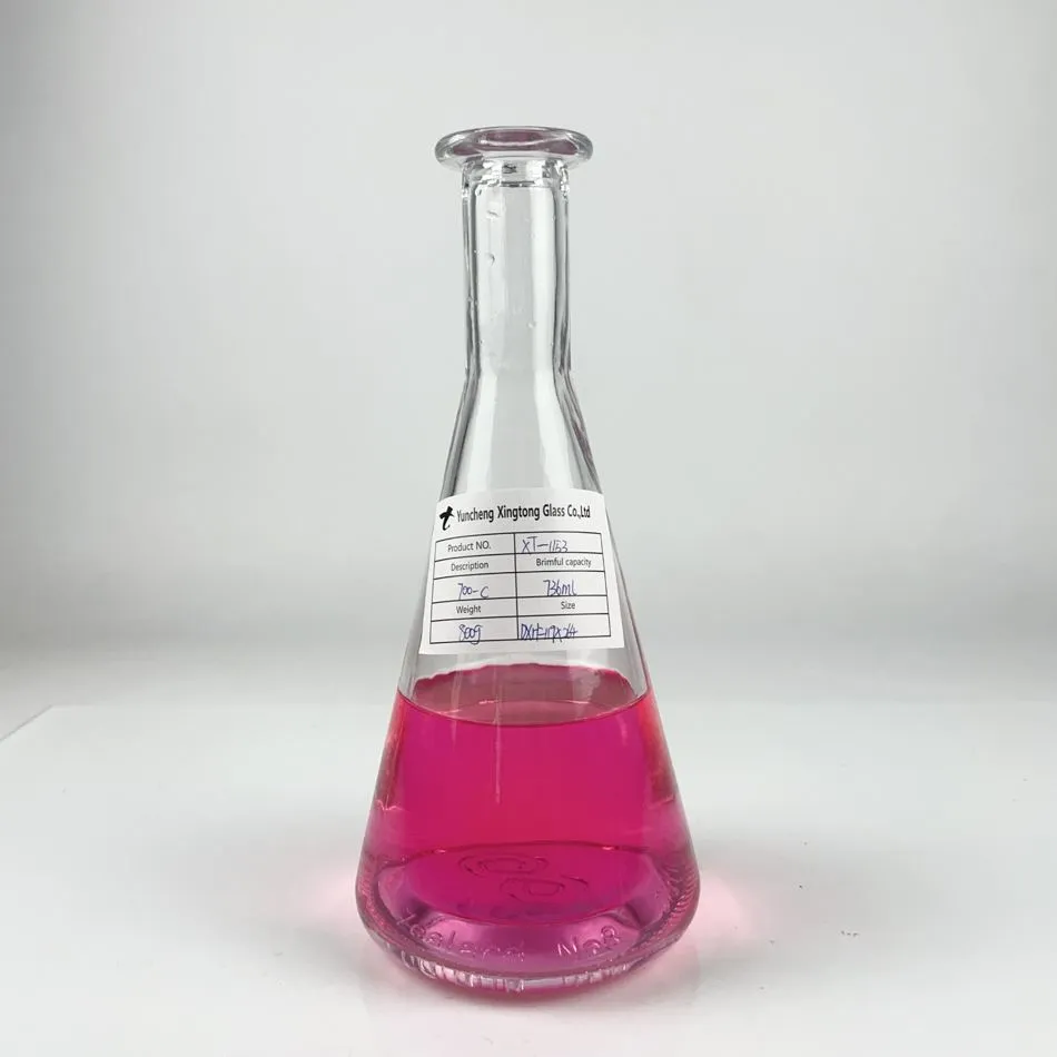 Erlenmeyer Lombik üveg Parafával