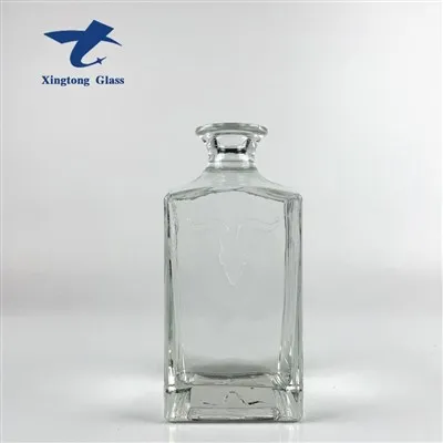 750 hónapos üvegpalackok tequilához
